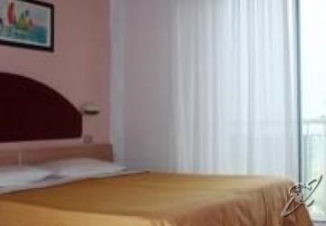 Hotel Bellavista-Olympic Римини Екстериор снимка